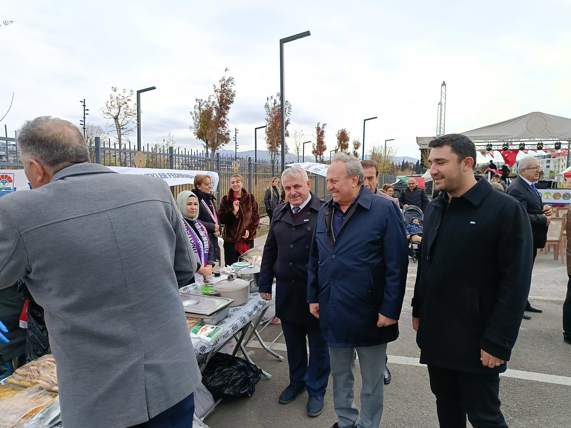 Başkan Kenan Engin ve Yönetim Kurulu üyeleri, Kültür ve Yöresel Ürünler Festivali’ne Katıldı