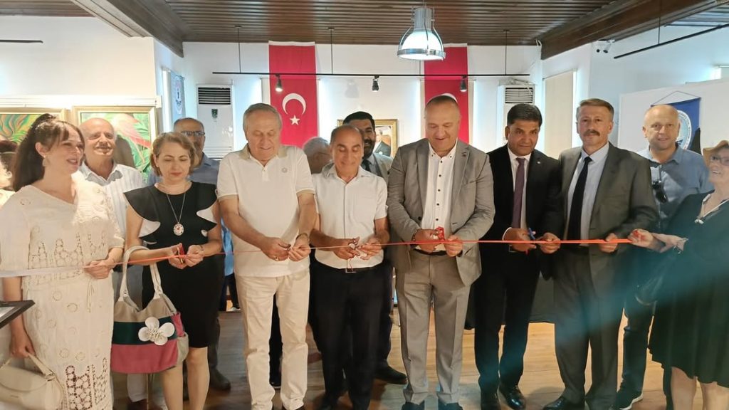 Yıl Sonu Sergisiyle Sanatseverlere İlham Verdiler