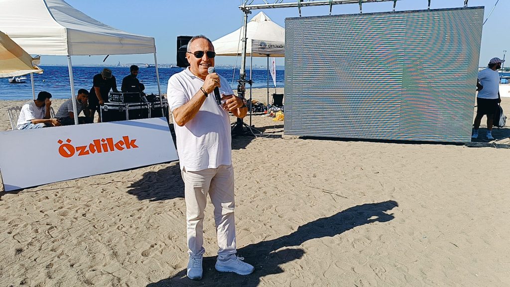 Plaj Voleybolu ve Plaj Futbolu Turnuvaları Başkent 3 Plajı’nda Başladı!