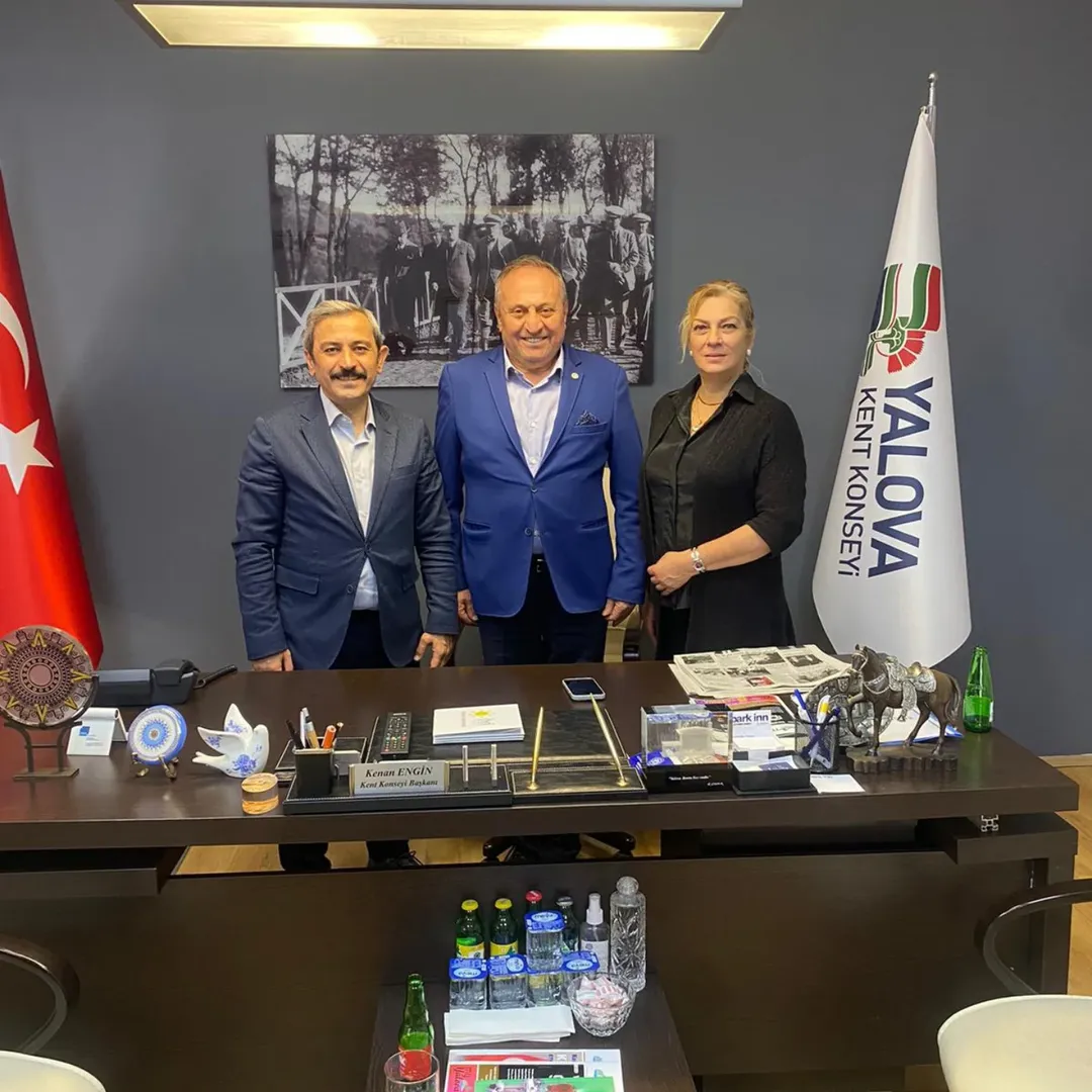 İYİ Parti Yalova İl Başkanı Osman Kendir’den Kent Konseyi’ne Ziyaret