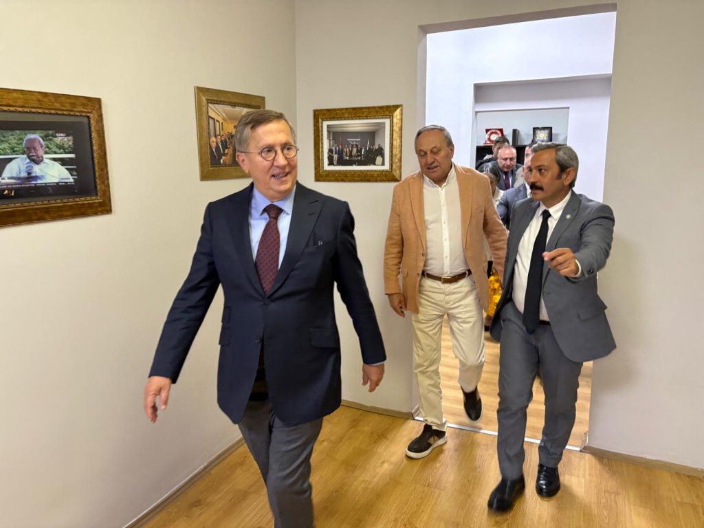 İYİ Parti Heyetinden Kent Konseyimize Ziyaret