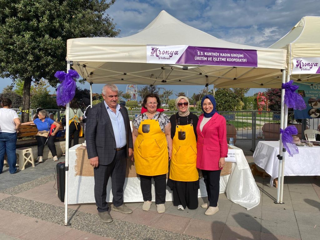 Yalova’nın Tarımsal Zenginliği Aronya Festivali’nde Buluştu